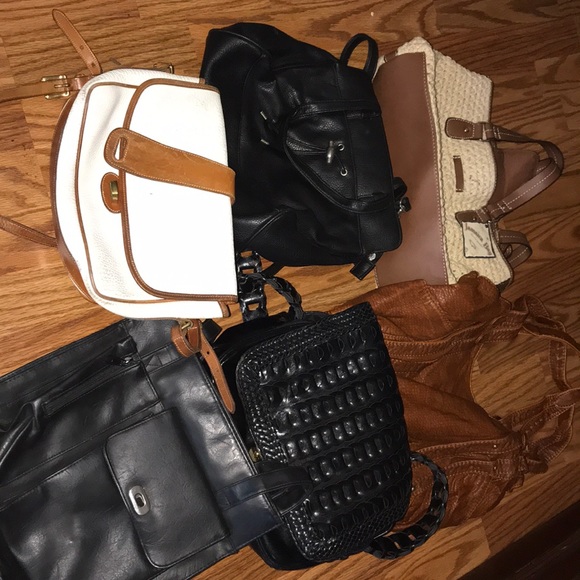 Purses - Picture 3 of 4